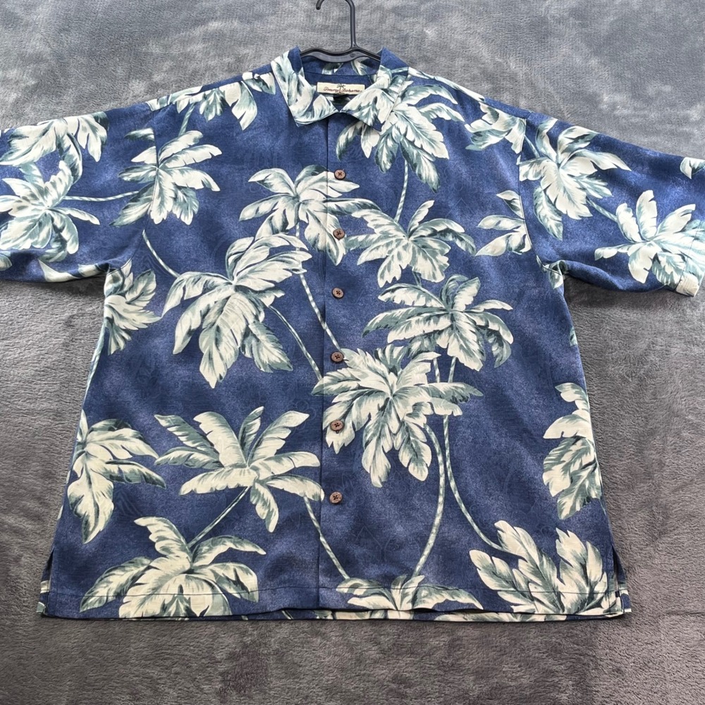 Tommy Bahama Relax Mens Medium Blue Silk Palm Tree Tropical Camp Shirt